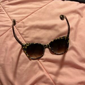 Leopard Print Sunglasses
